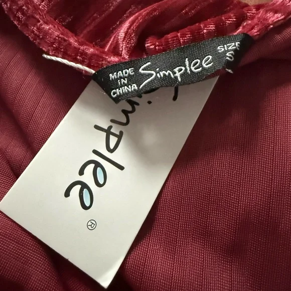 Simplee Raspberry Wrap Dress - Picture 3 of 14